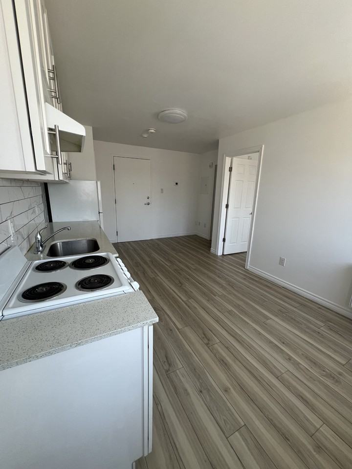 630 Cummings Ave #306 - Photo 7 of 34