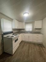 featured image of 409 S Market St #C