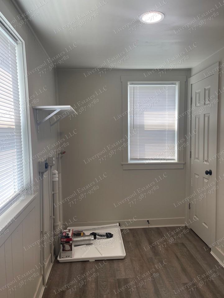 409 S Market St #C - Photo 6 of 20