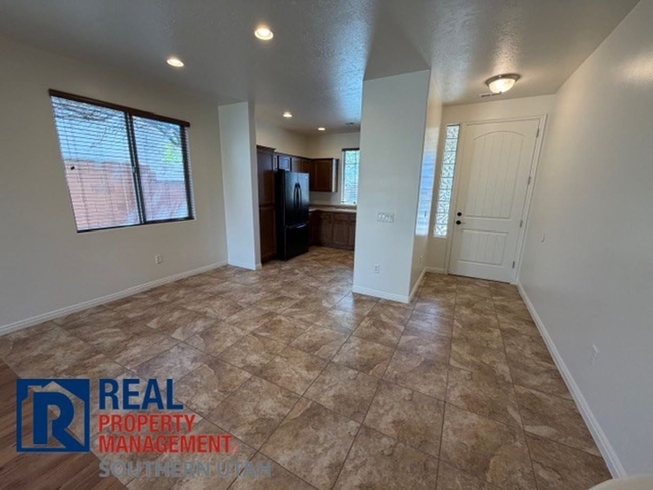 470 S Coral Cv - Photo 7 of 30