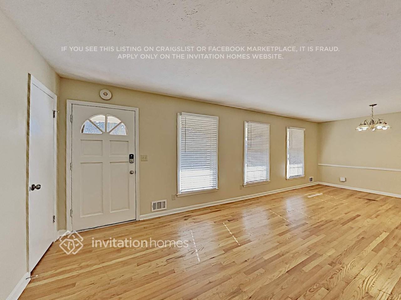 5437 Janice Ln - Photo 3 of 22