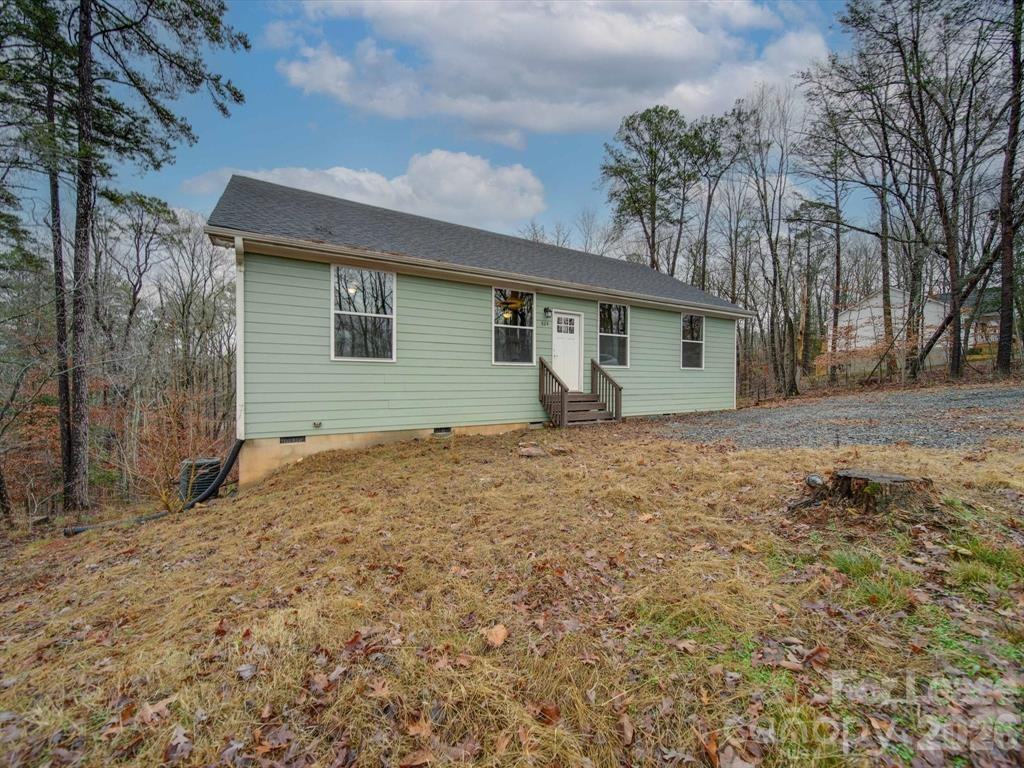 824 Woodrun Drive #1 - Photo 2 of 38