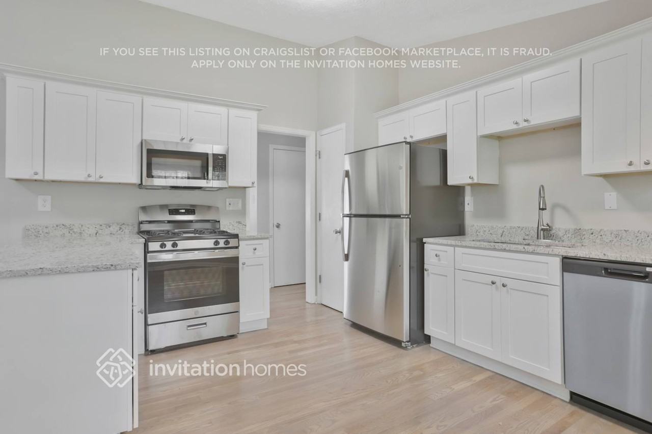 724 Pepperwood Ln - Photo 7 of 21