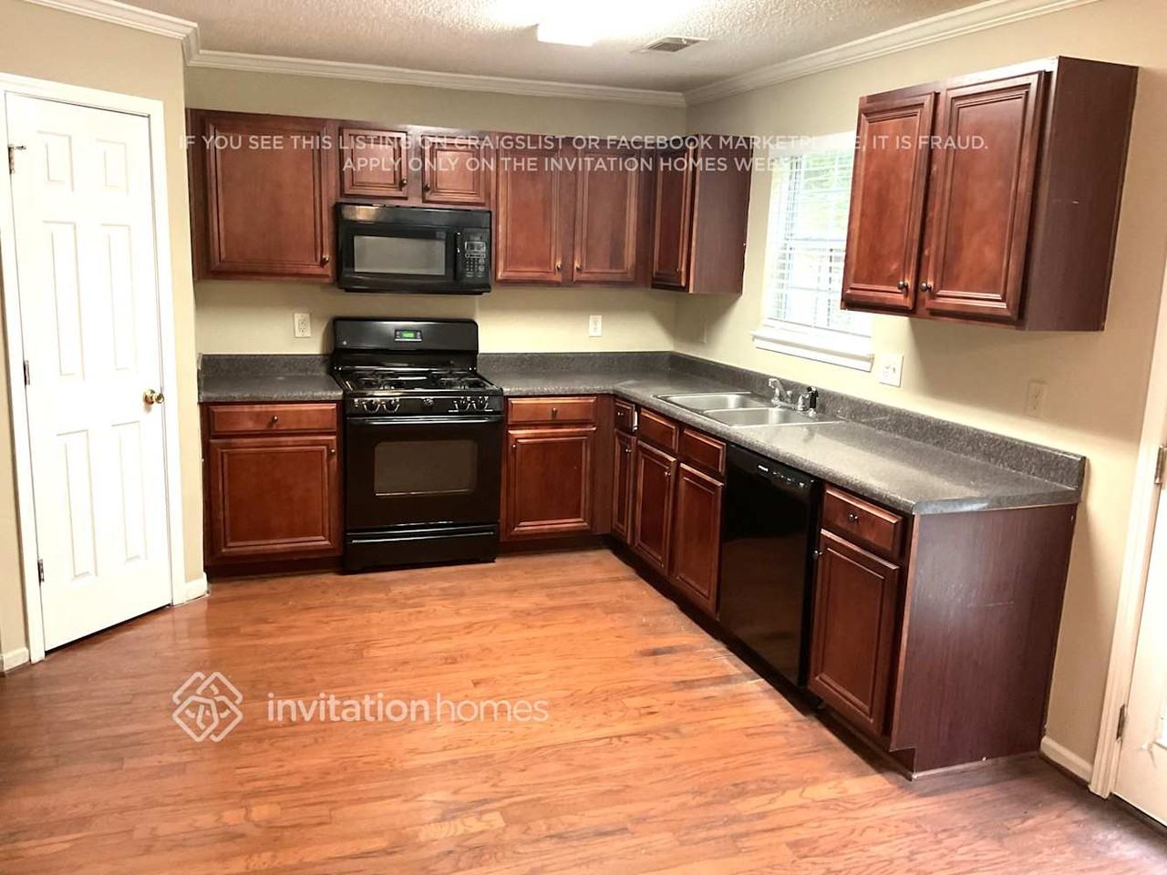 2053 Boulder Gate Dr - Photo 5 of 14