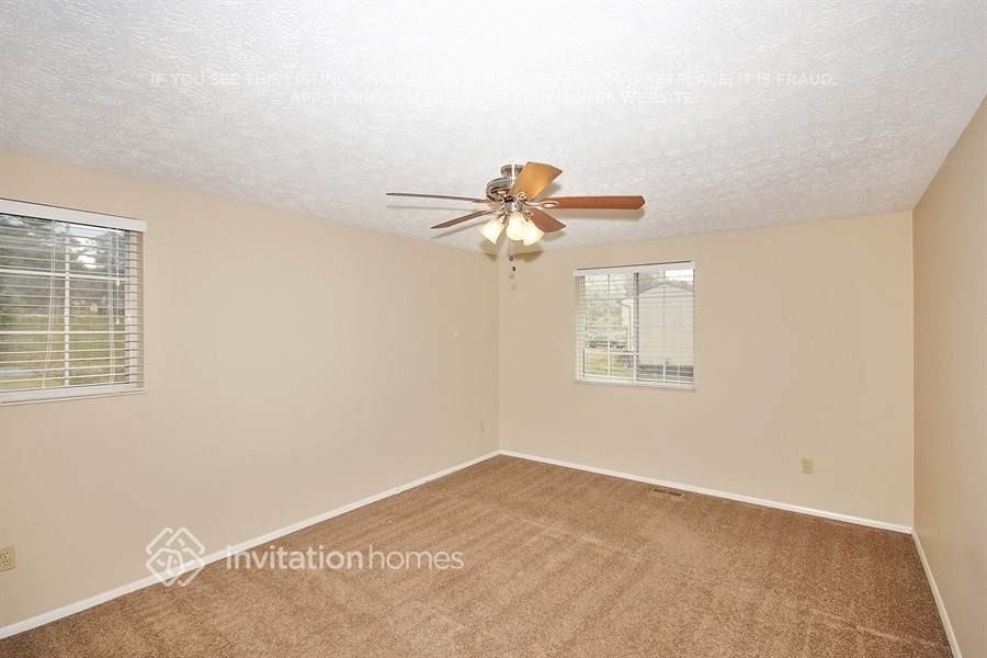 2647 Morgan Lake Dr Ne - Photo 2 of 5