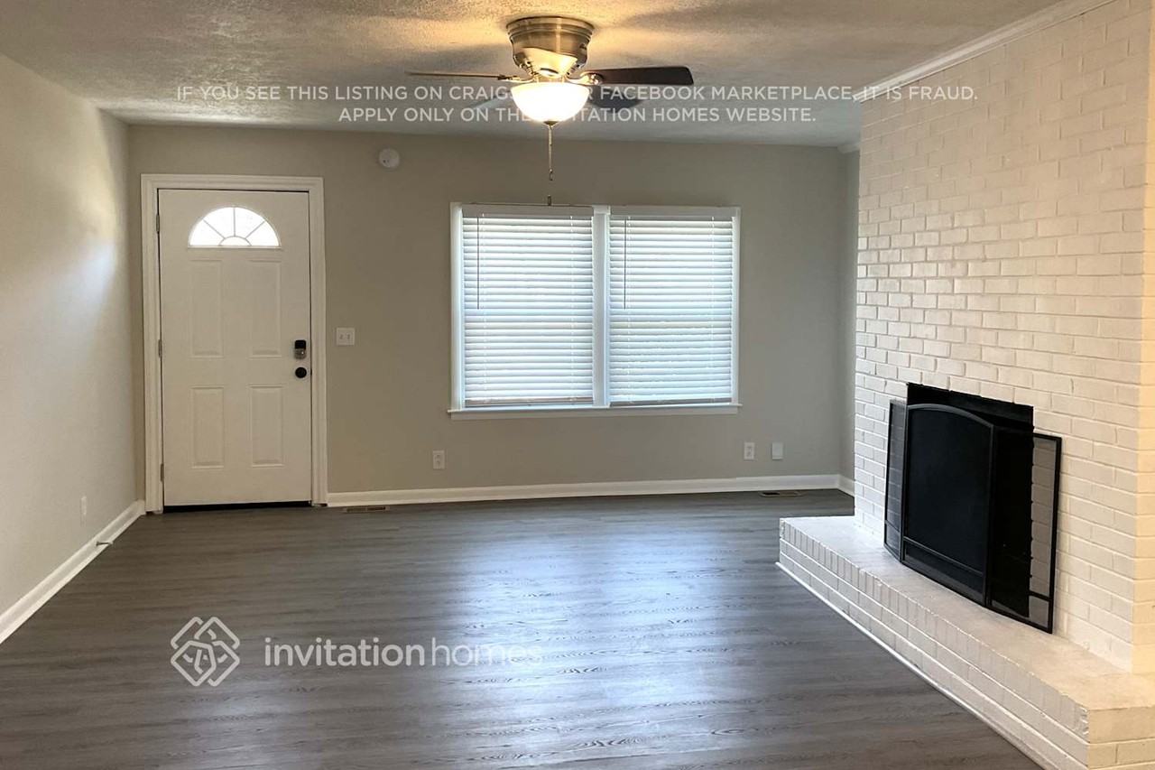 412 Cathy Jo Cir - Photo 2 of 23