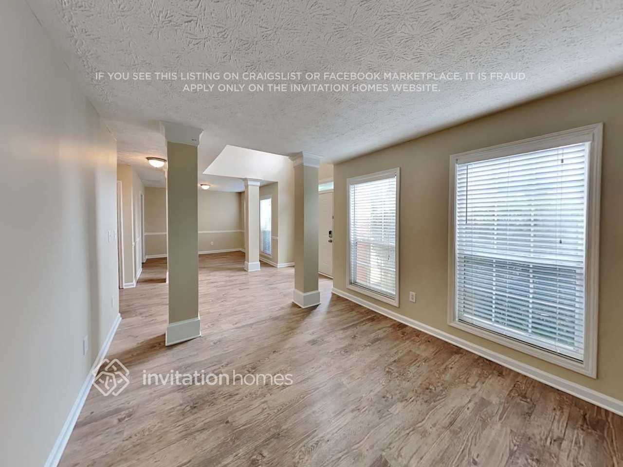 5025 Wesleyan Dr - Photo 4 of 17