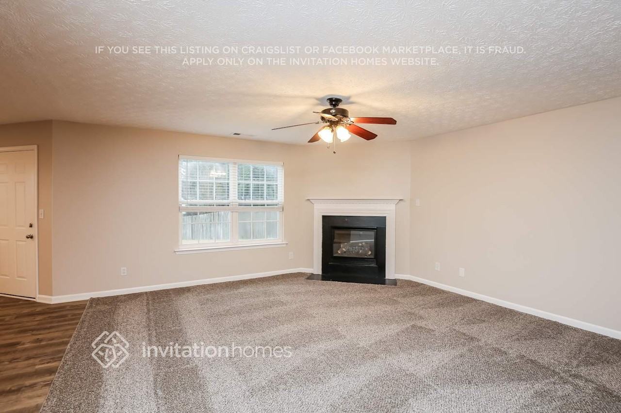 1155 Bramlett Blvd - Photo 3 of 16