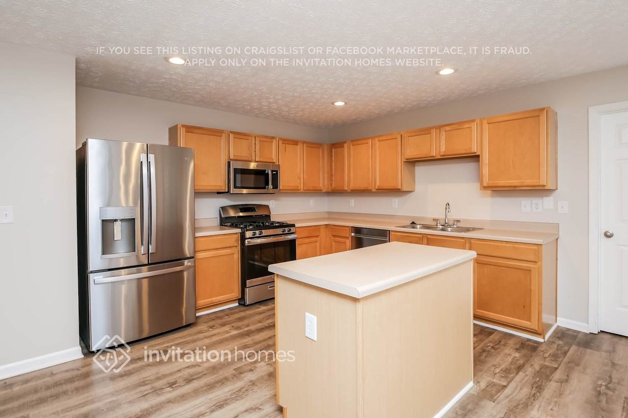 1155 Bramlett Blvd - Photo 6 of 16