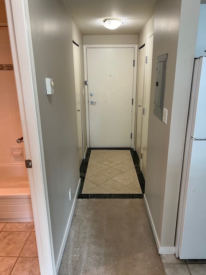 1331 Alberni Street - Photo 6 of 18