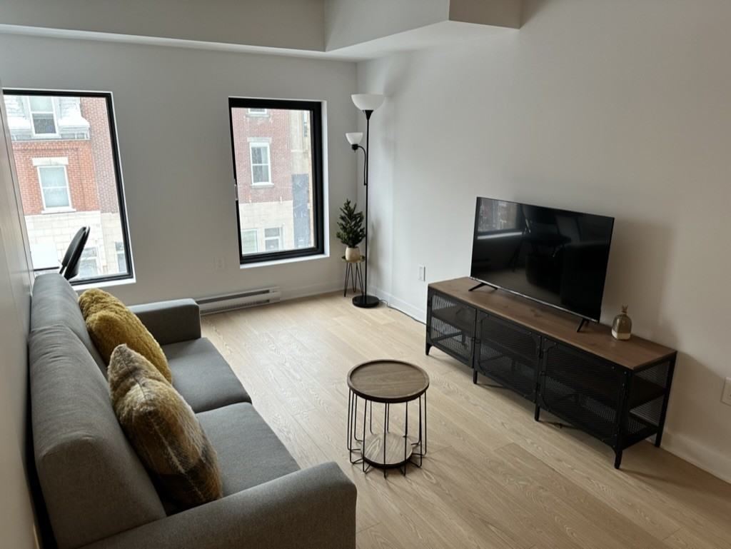 1406 Rue Sainte-Élisabeth - Photo 3 of 16