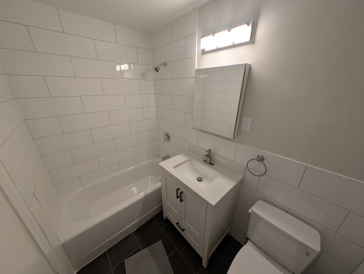 Aurora Towers - Photo 6 of 42