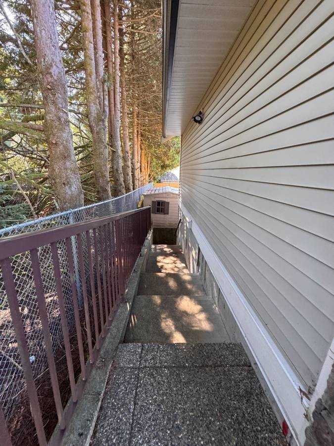 23836 132A Avenue - Photo 3 of 24