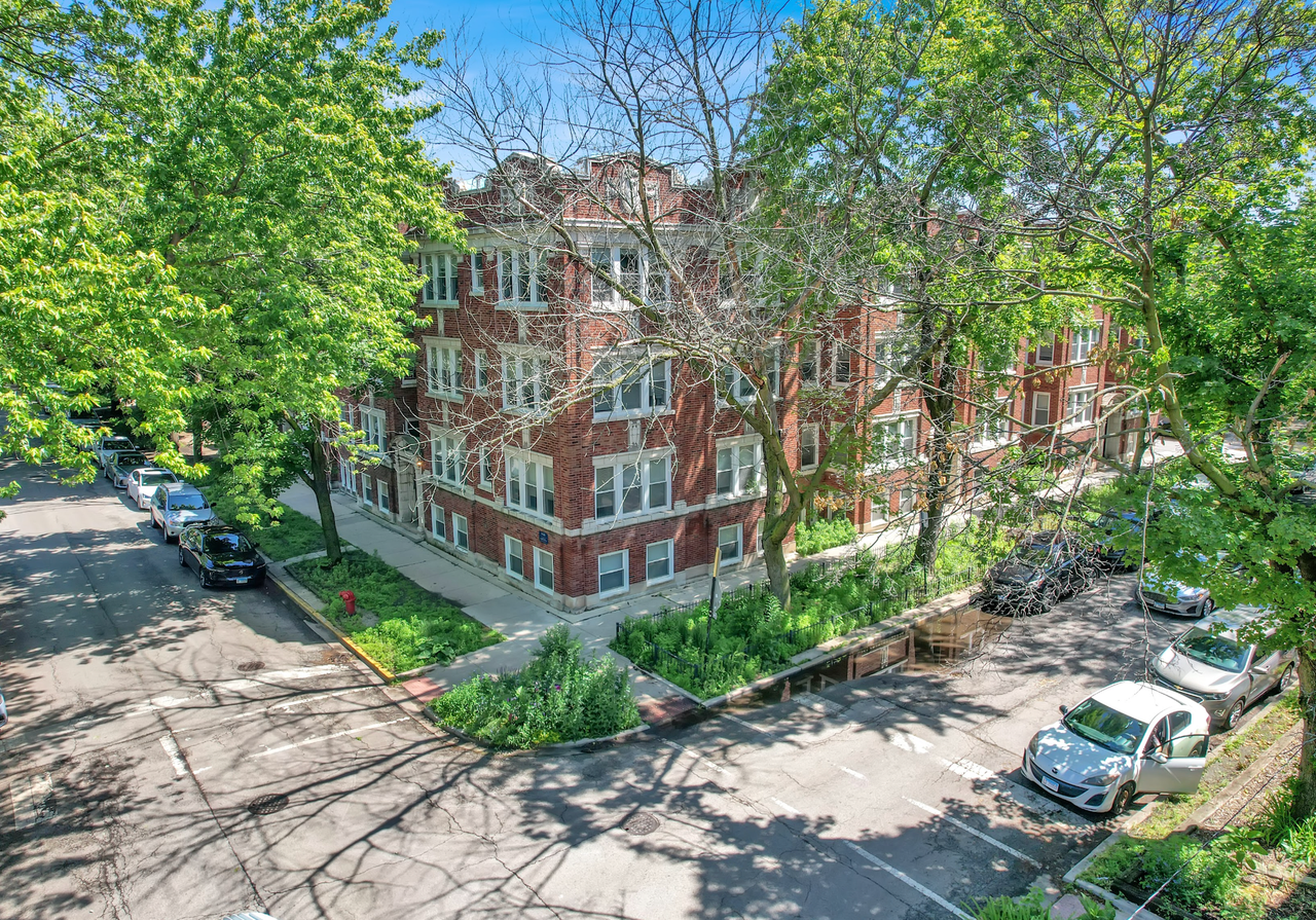 Newgard Arthur Apartments - Photo 7 of 31