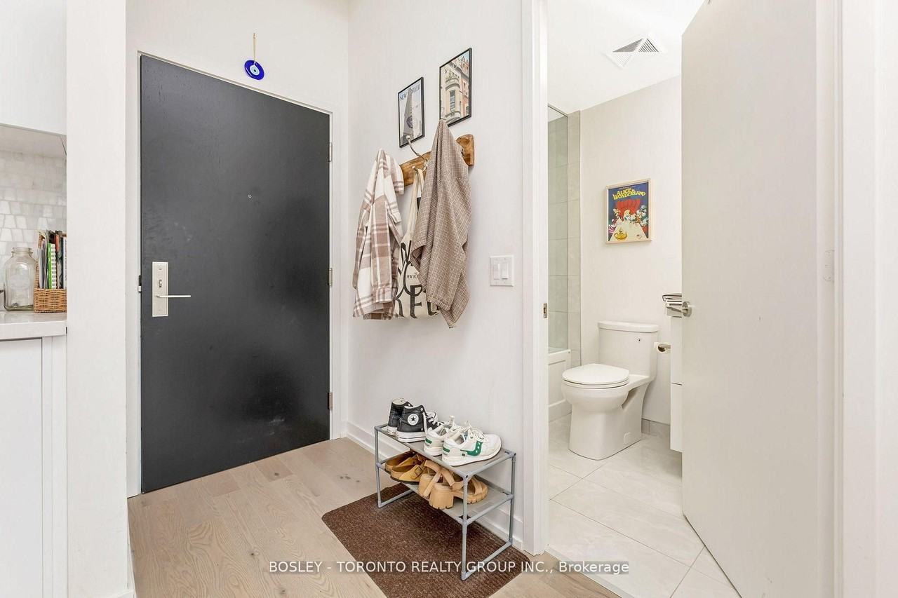 158 Front Street East #719 - Photo 4 of 12