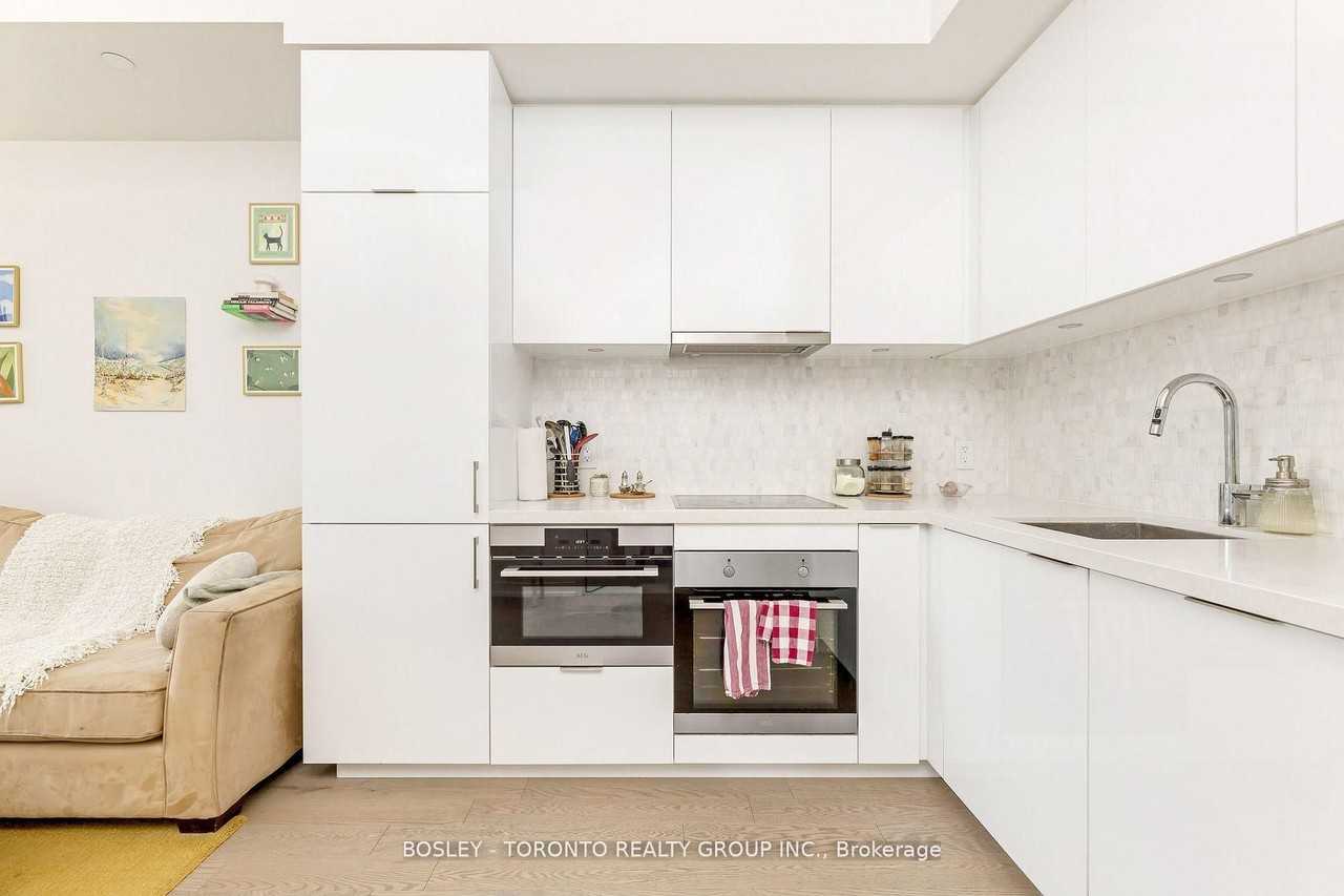 158 Front Street East #719 - Photo 3 of 12