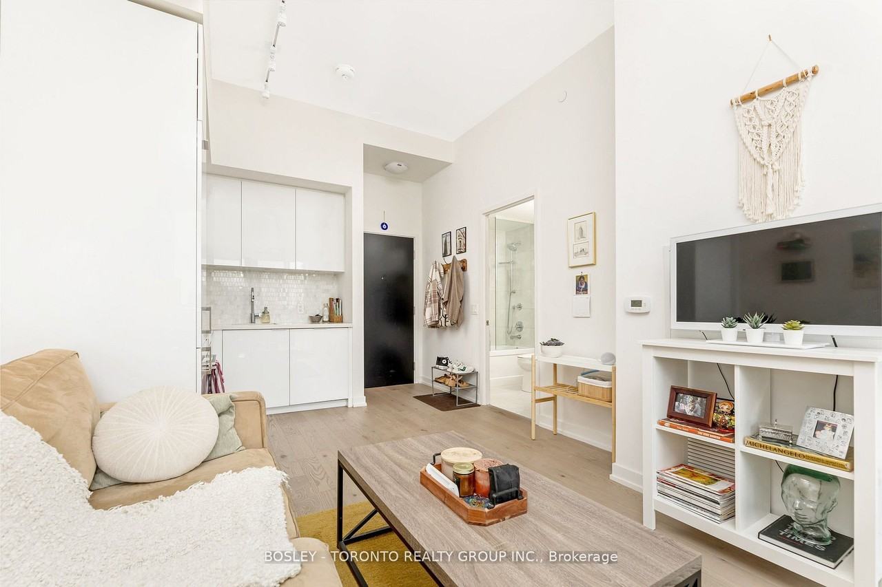 158 Front Street East #719 - Photo 2 of 12