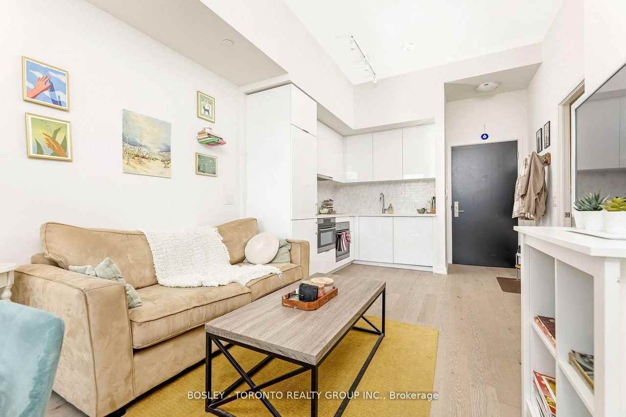 158 Front Street East #719 - Photo 6 of 12