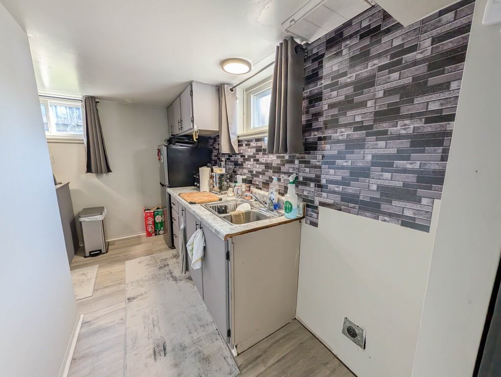 58 Chetwood St - Photo 5 of 13