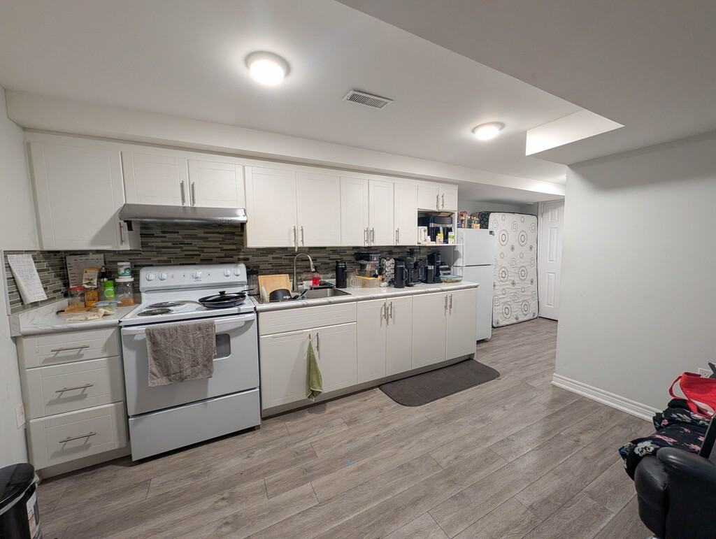 38 Chalmers St - Photo 2 of 12