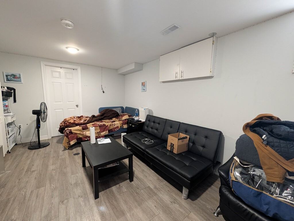 38 Chalmers St - Photo 6 of 12