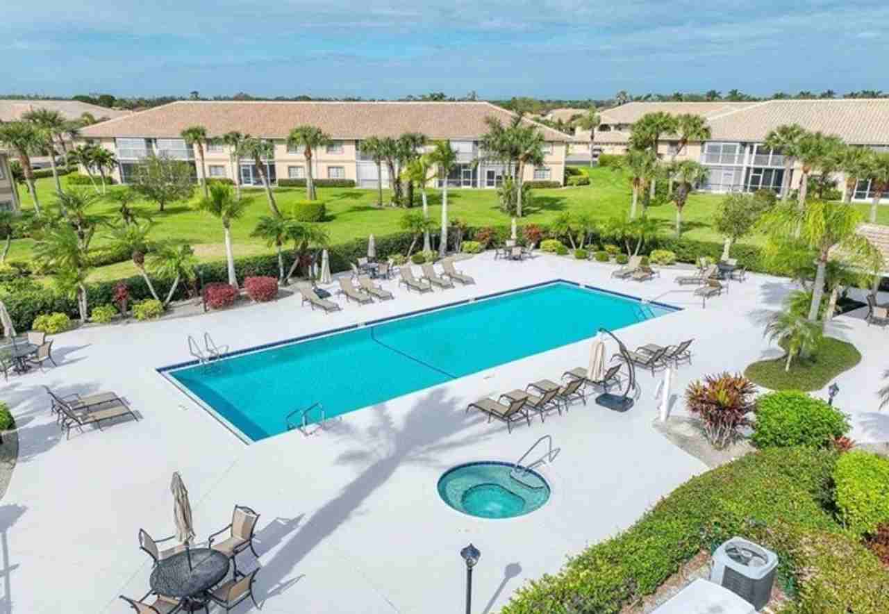 9175 Michael Cir #4 - Photo 3 of 35