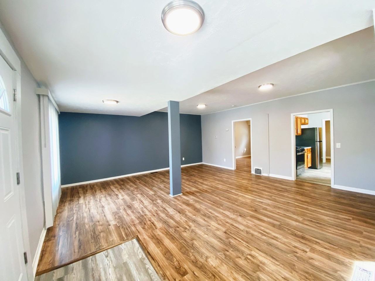 5573 Garden St - Photo 2 of 17