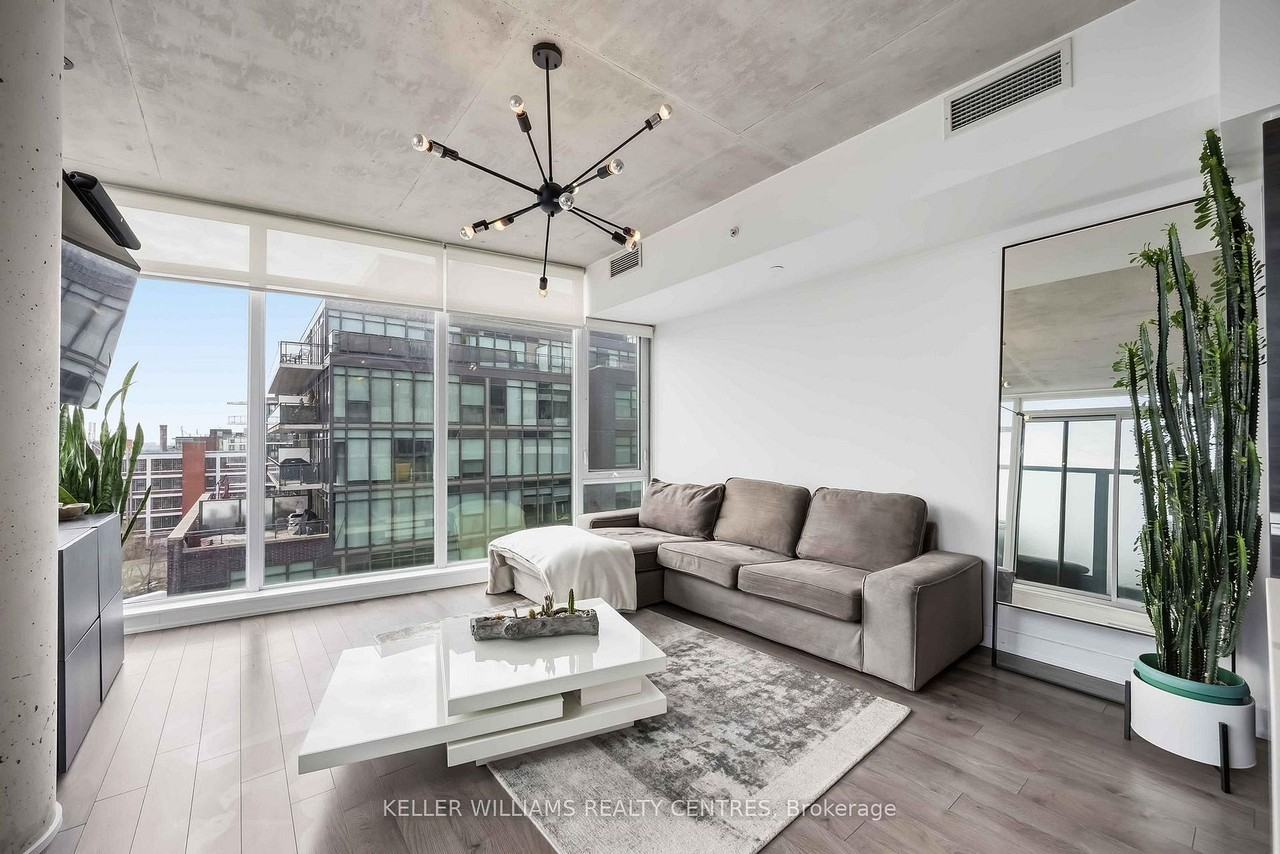 Dundas St E - Photo 6 of 13