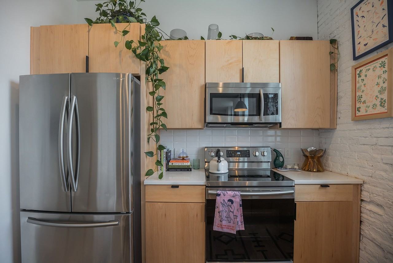 Bromley Dwelling - Photo 5 of 11