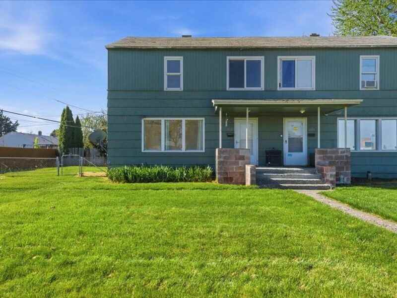 1211 Gillespie St #1211 - Photo 2 of 20