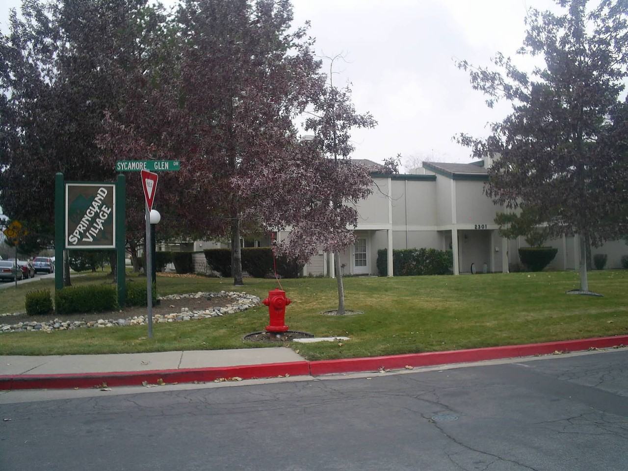 2577 Sycamore Glen Dr #2 - Photo 3 of 10