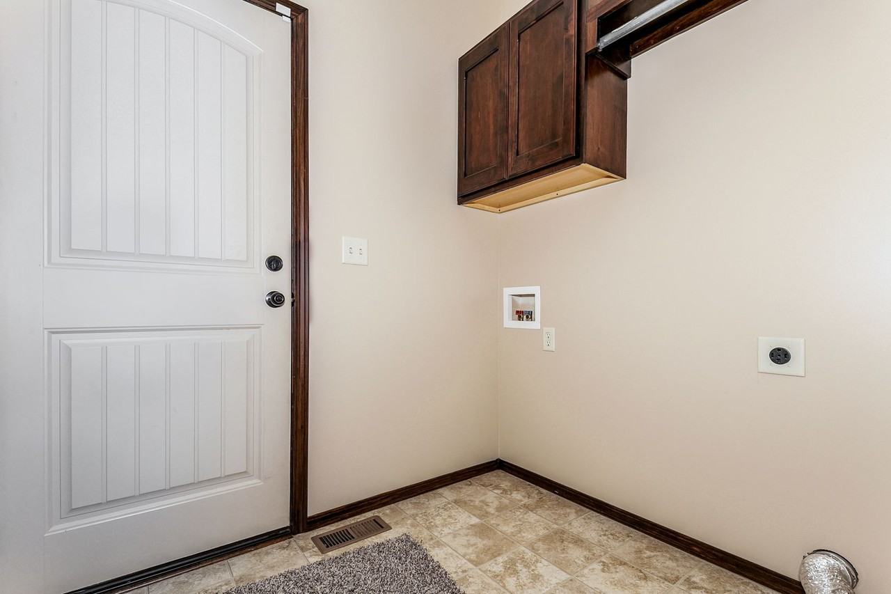 3056 N Rough Creek Rd - Photo 5 of 10