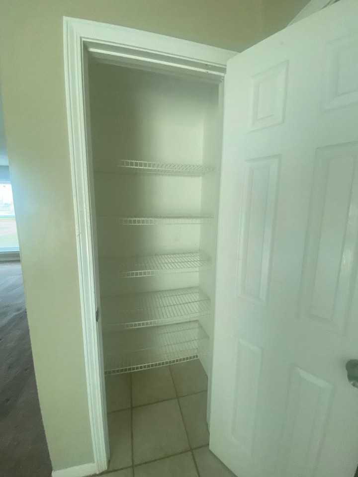 2005 Natalie St - Photo 4 of 24