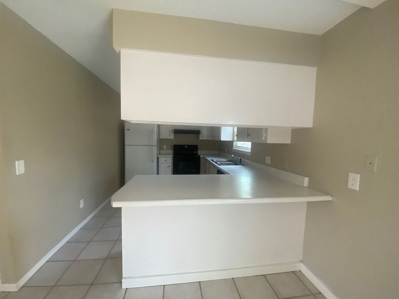 2005 Natalie St - Photo 7 of 24