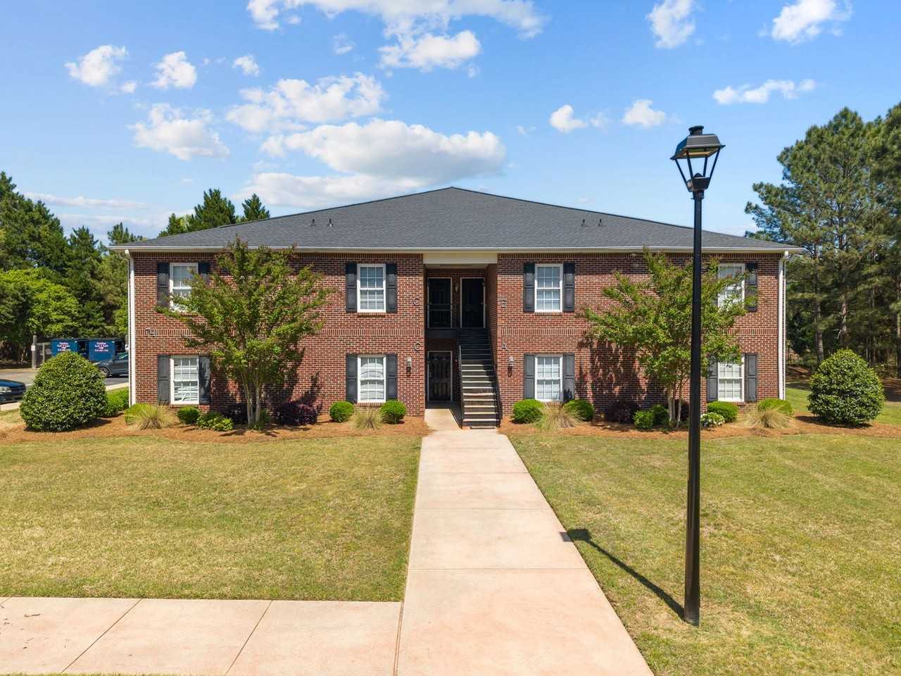 74 Fantasy Ln #D - Photo 4 of 37
