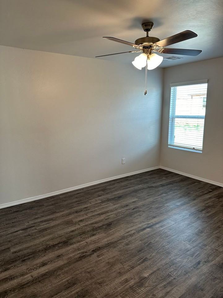 11628 Annette Dr - Photo 7 of 18