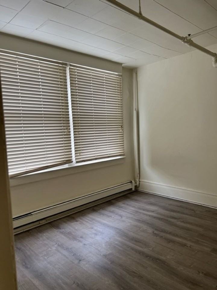 816 S.State - Photo 5 of 13