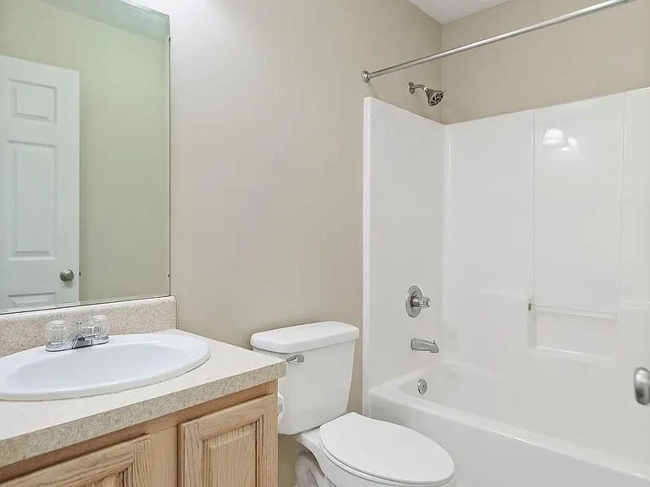 1705 Bailey Ave - Photo 7 of 14