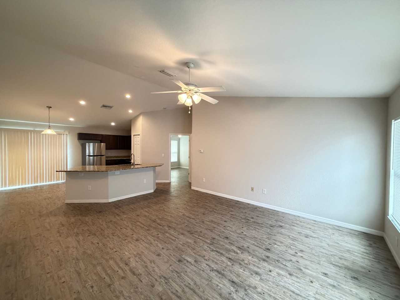 88 Walnut Dr - Photo 4 of 22