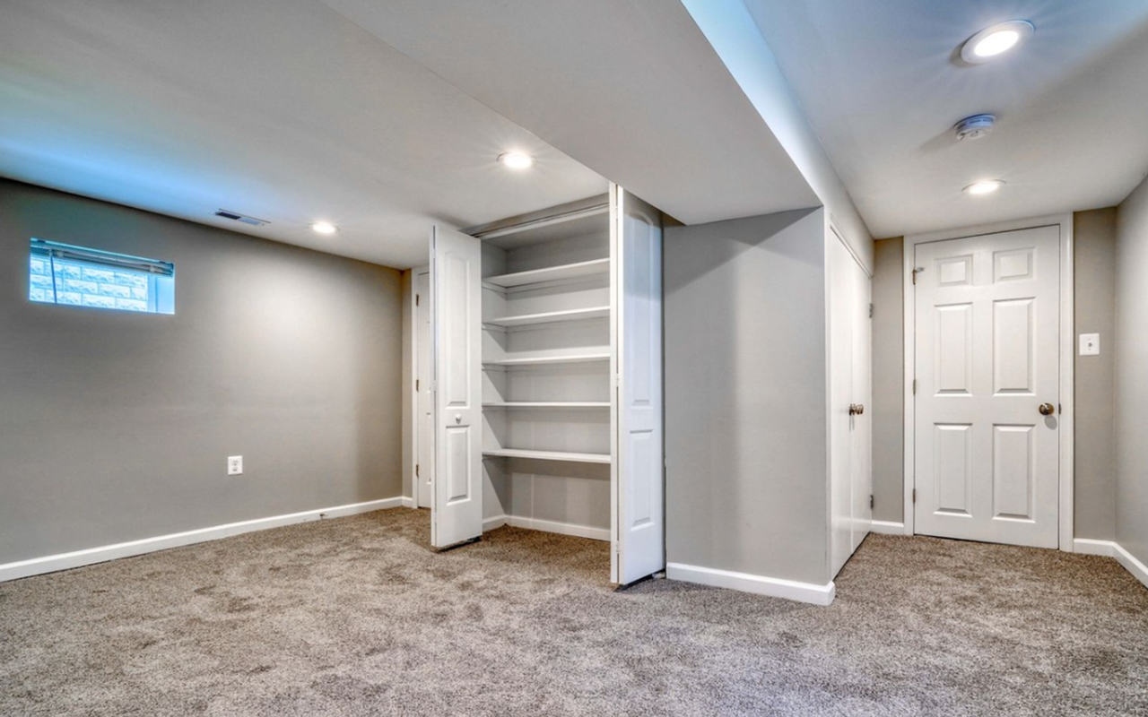 1219 Chesaco Ave - Photo 7 of 7