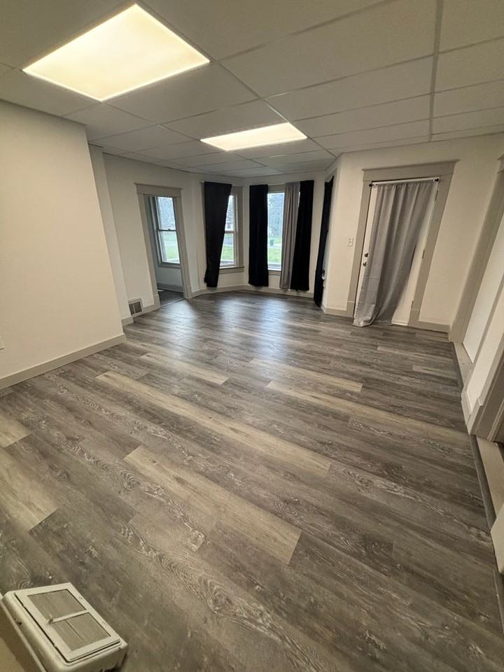 1245 1245 PH St - Photo 3 of 9