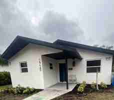 featured image of 2728 14th Ave S