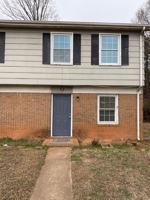 featured image of 1 Chesterfield Ct