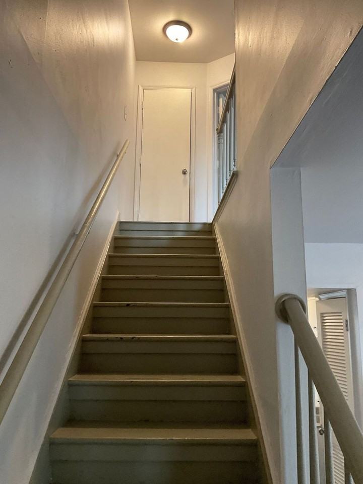 Chesterfield Gardens Apartments - Photo 2 of 22