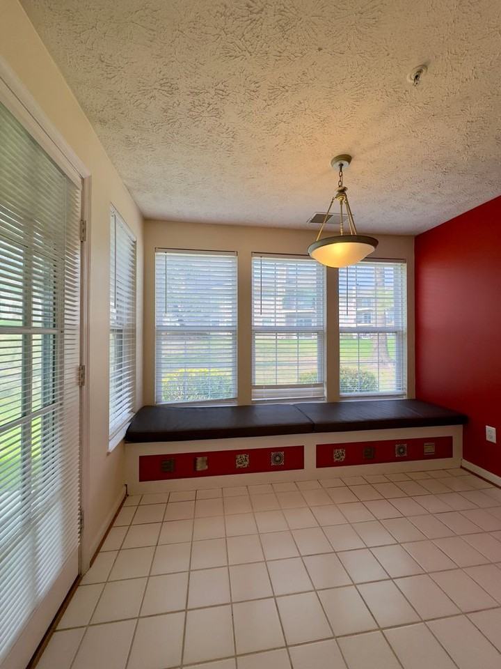 8216 Cypress Mill Rd - Photo 6 of 14