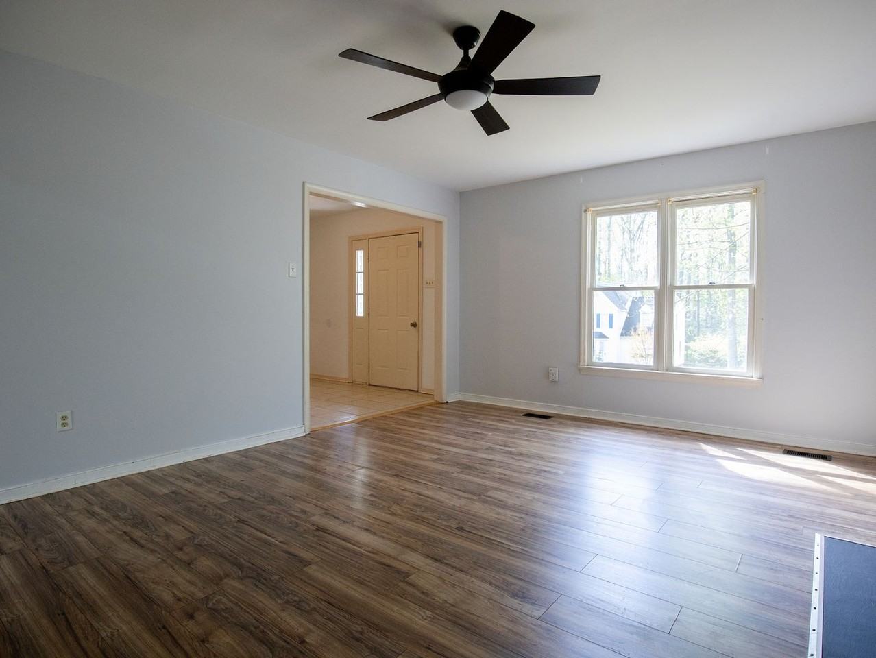 12013 Amber Meadows Ln - Photo 5 of 31