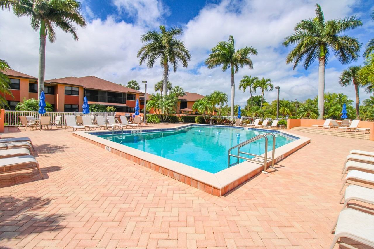 1510 Mainsail Dr #7 - Photo 7 of 45