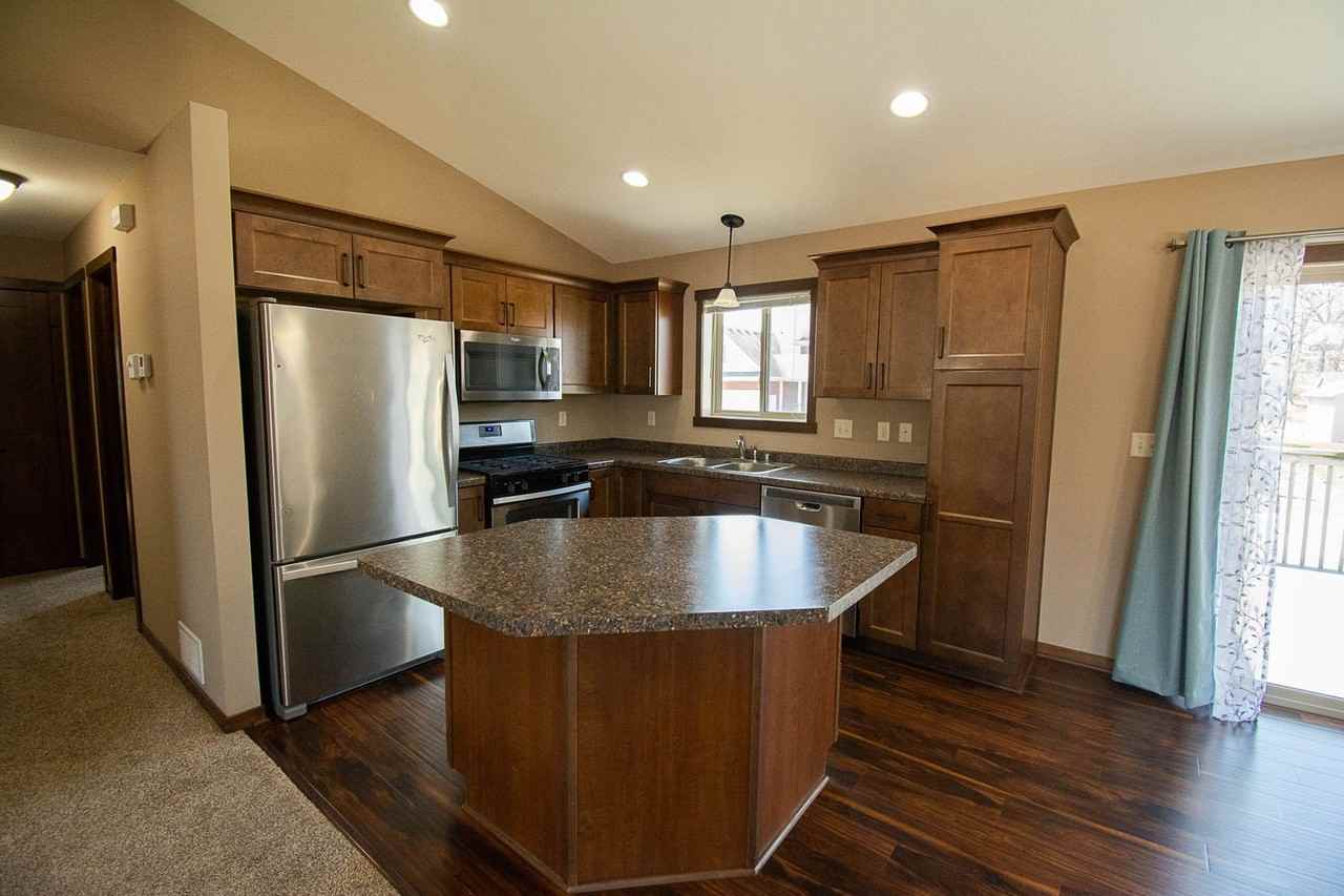 6775 Gaillardia Dr Nw - Photo 7 of 27