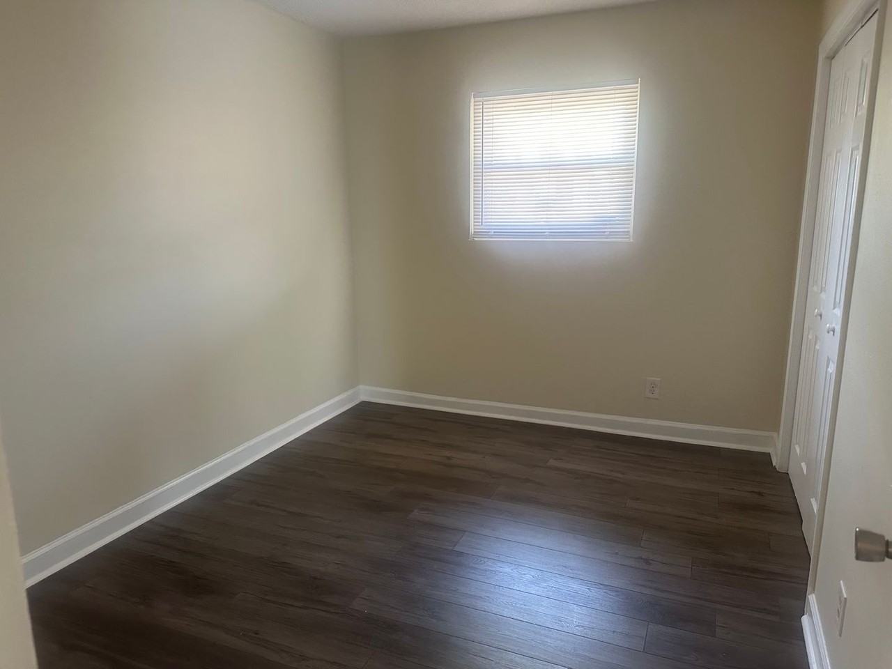 3528 Arlington St - Photo 3 of 6