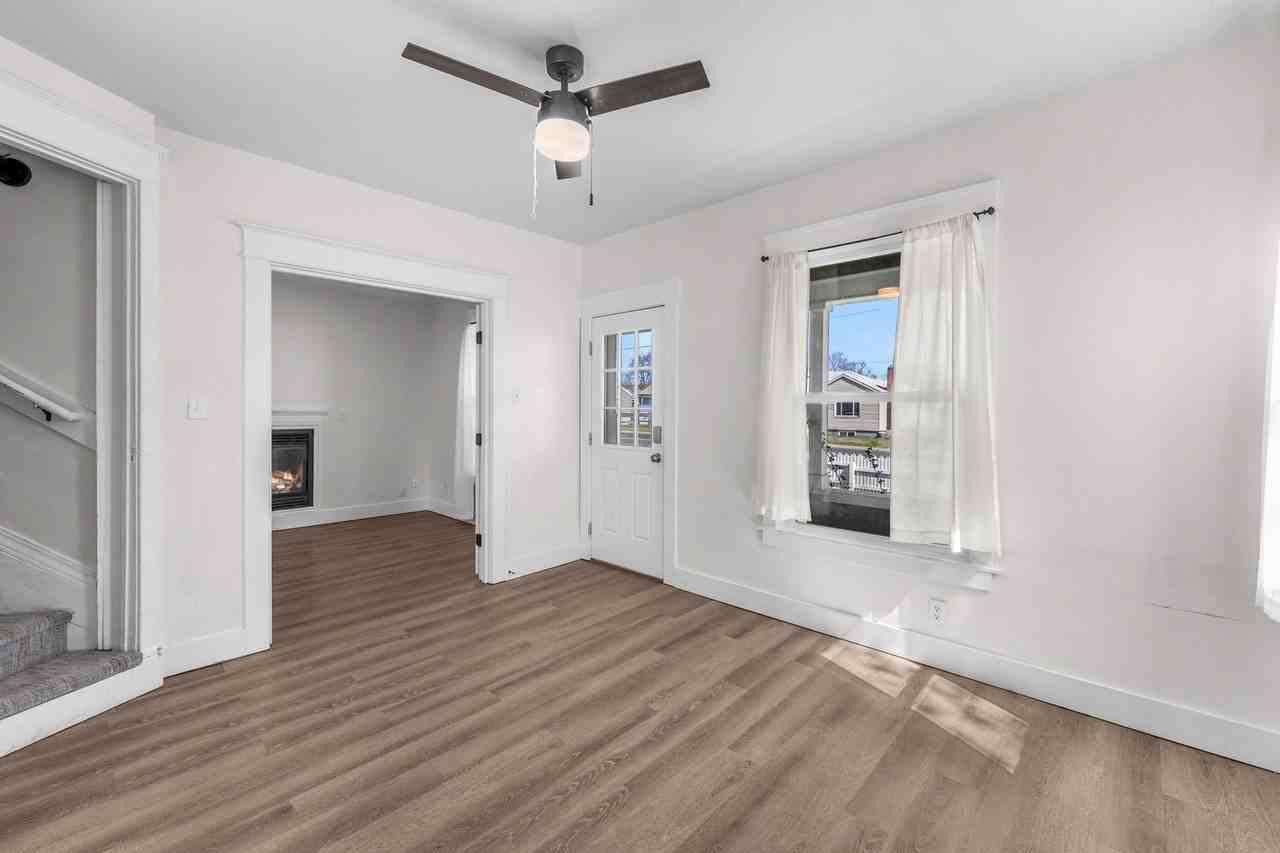 5123 N Monroe St - Photo 4 of 29